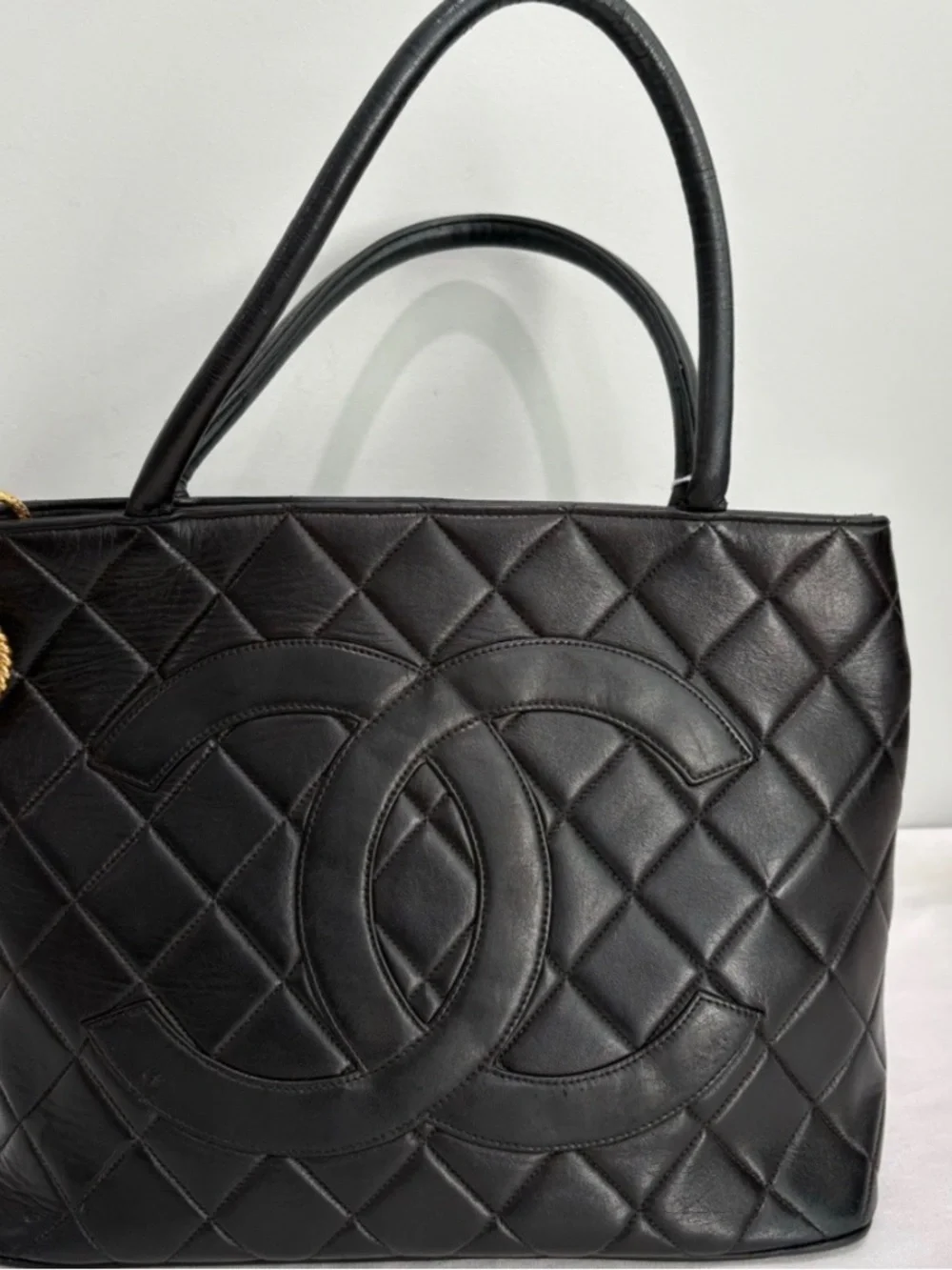 Authentic Chanel Medallion Tote Bag – Black Caviar Leather - Picture 2 of 8